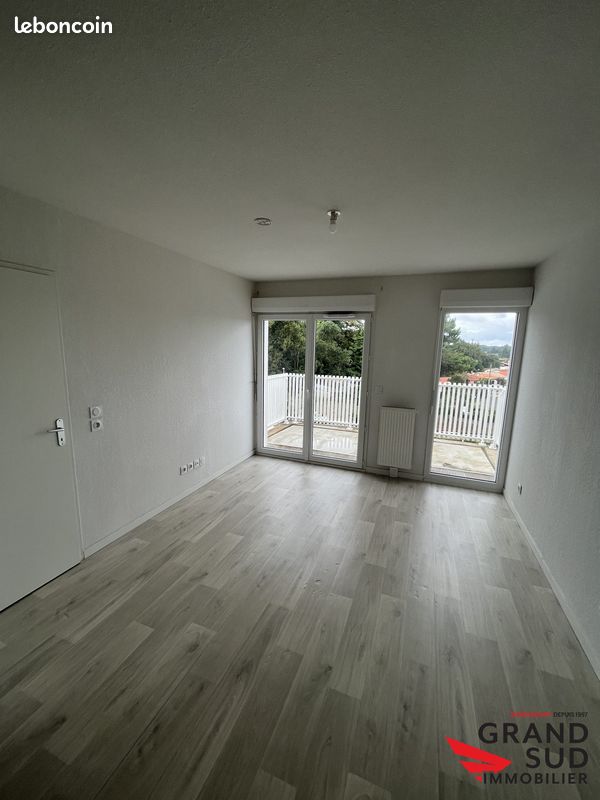 Appartement 2 pièces 40 m² · à Villenave-d'Ornon · 40 m² · 610 €/mois