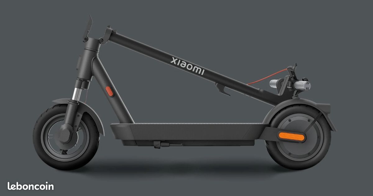 Trottinette électrique XIAOMI Scooter 4 – Très bon état – 290 (image 3)