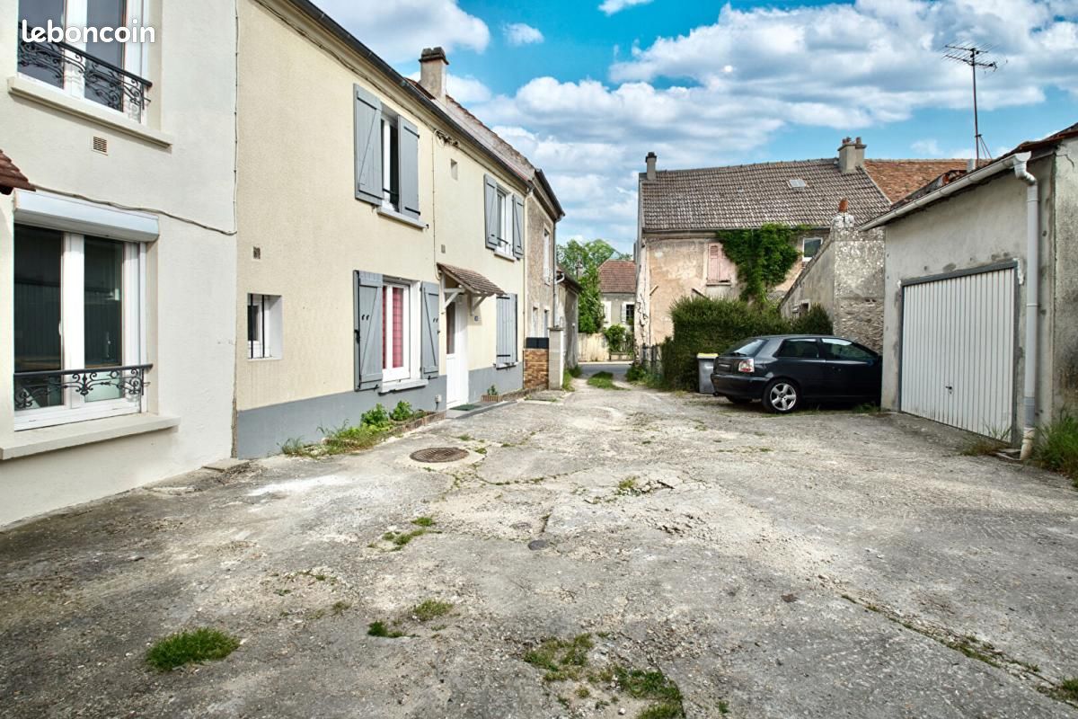 Maison 4 pièces 74 m² · à Thieux · 74 m² · 184 000 €