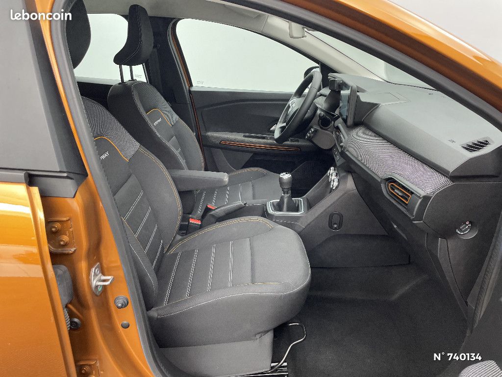Dacia Sandero TCe 90 Stepway Confort (image 10)