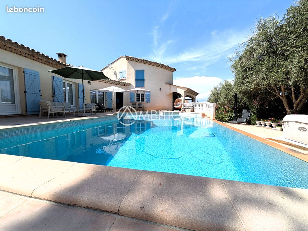 Maison 5 pièces 184 m² · à Fréjus · 184 m² · 1 180 000 €