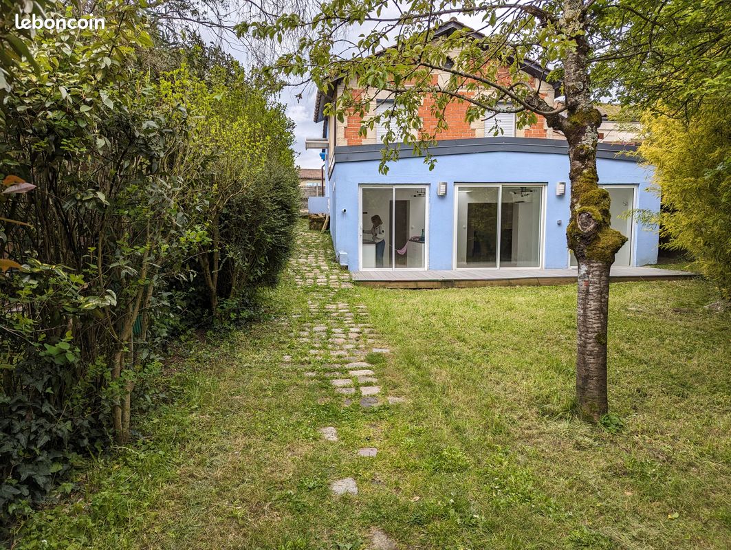 Maison 6 pièces 103 m² · à Talence · 103 m² · 1 950 €/mois