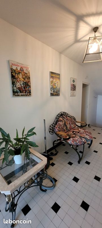 Maison a louer angouleme - 11 pièce(s) - 210 m2 - Surfyn