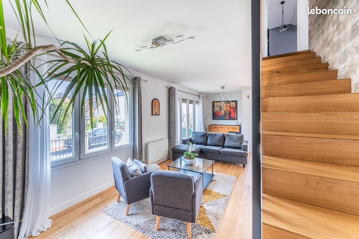 Maison 6 pièces 110 m² · à Le Pecq · 110 m² · 2 925 €/mois