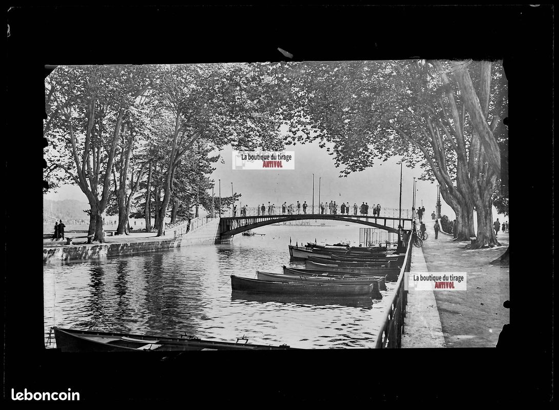 Plaque verre photo ancienne positif noir et blanc 13x18 cm Metz Centre-ville