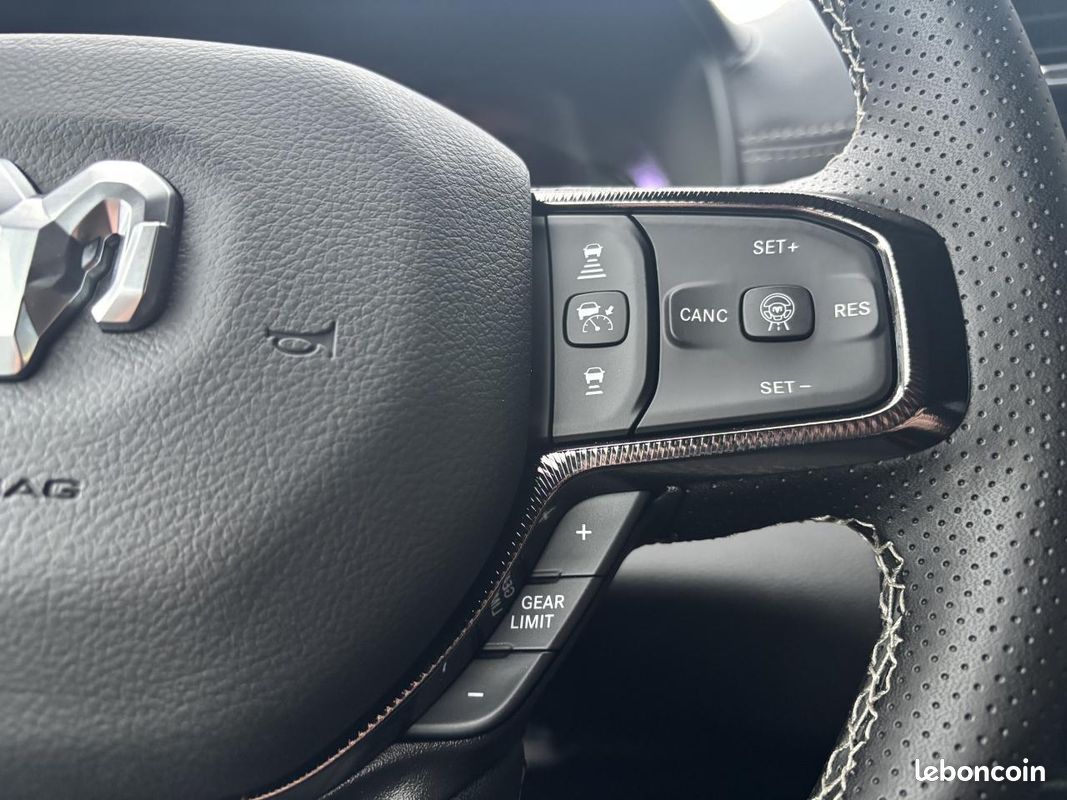 Dodge ram 1500 crew cab rebel air rambox hayon multi (image 19)