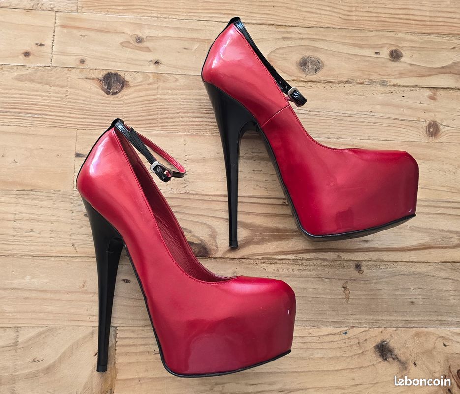 Escarpins Vernis Compensés Plateforme Feelings – Noir, Rouge, Rose Fushia – Neufs En Boîte