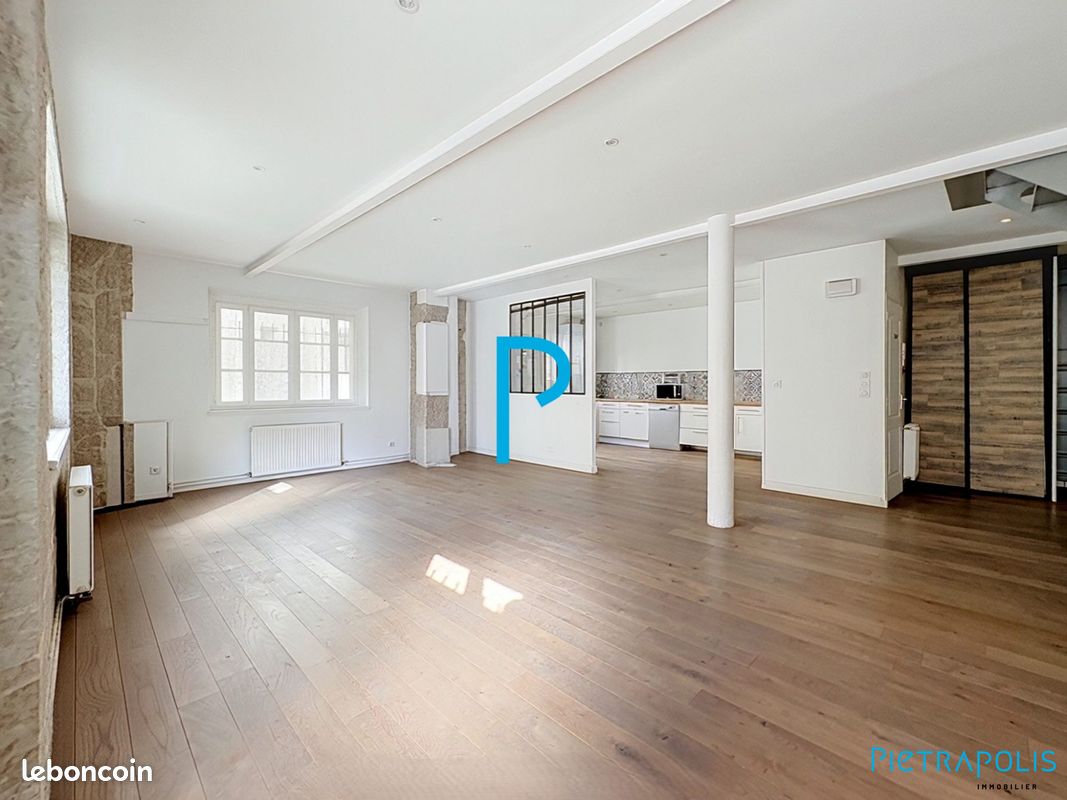 Appartement 4 pièces 124 m² · à Villeurbanne · 124 m² · 385 000 €