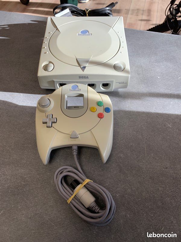 Manette Officielle Sega Dreamcast - Occasion Fonctionnelle - Origine France - Console Rétro