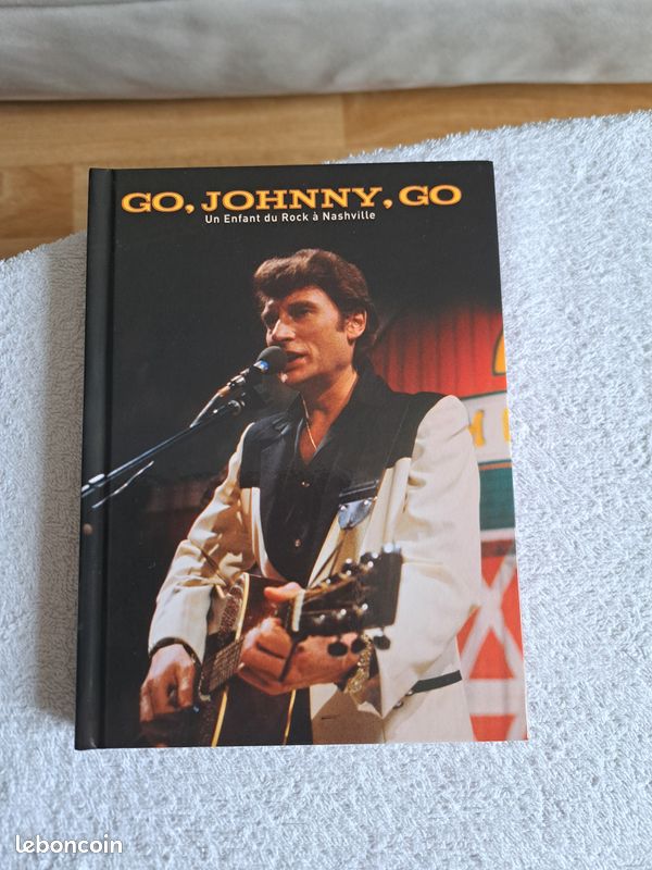 Coffret 1 cd + 1 dvd johnny hallyday "go, johnny, go" (image 1)