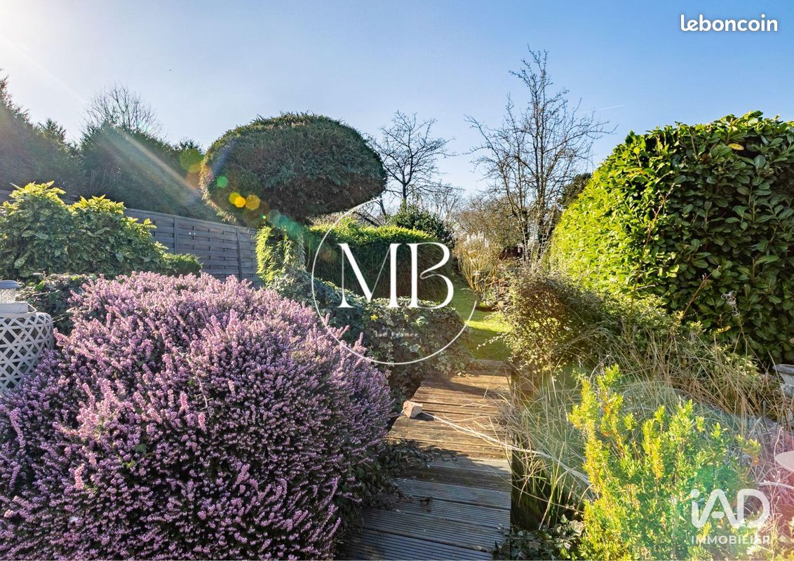 Maison 5 pièces 147 m² · à Lassy · 147 m² · 329 000 €