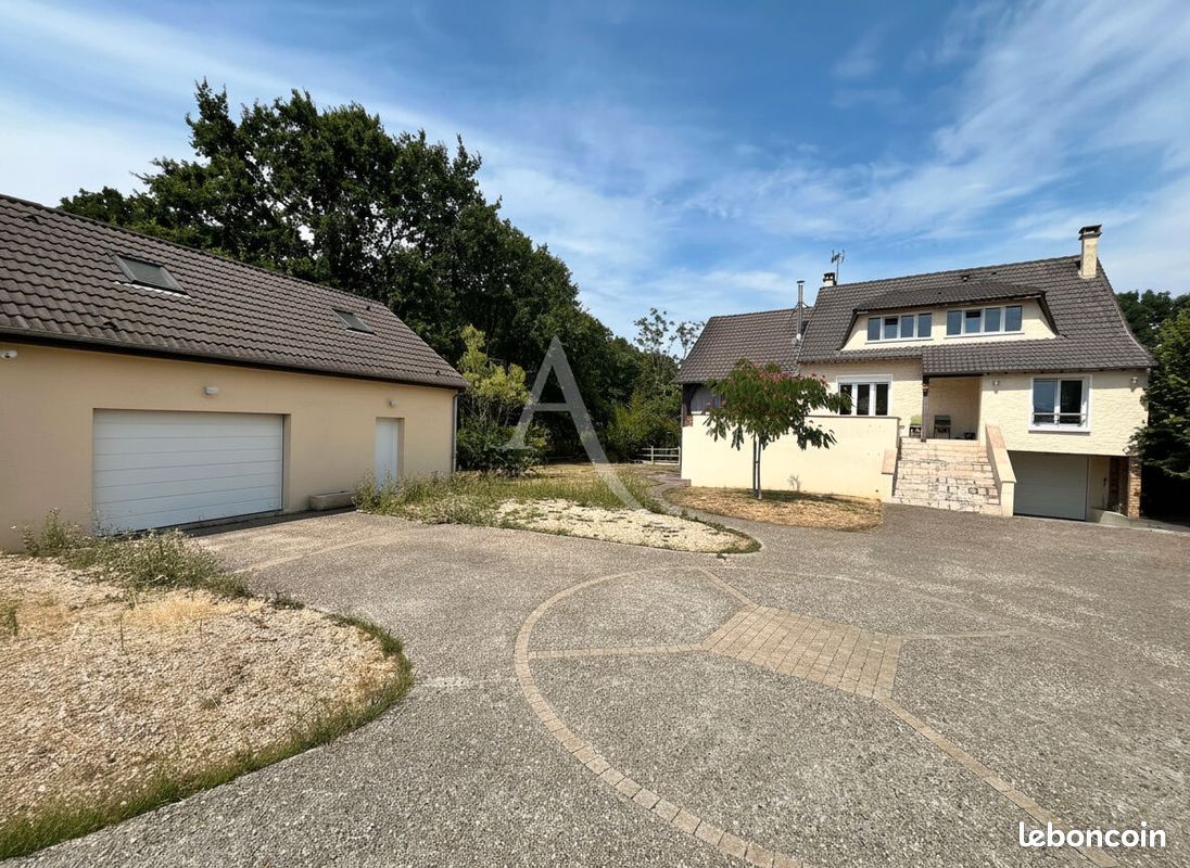 Maison 8 pièces 195 m² · à Dourdan · 195 m² · 485 000 €