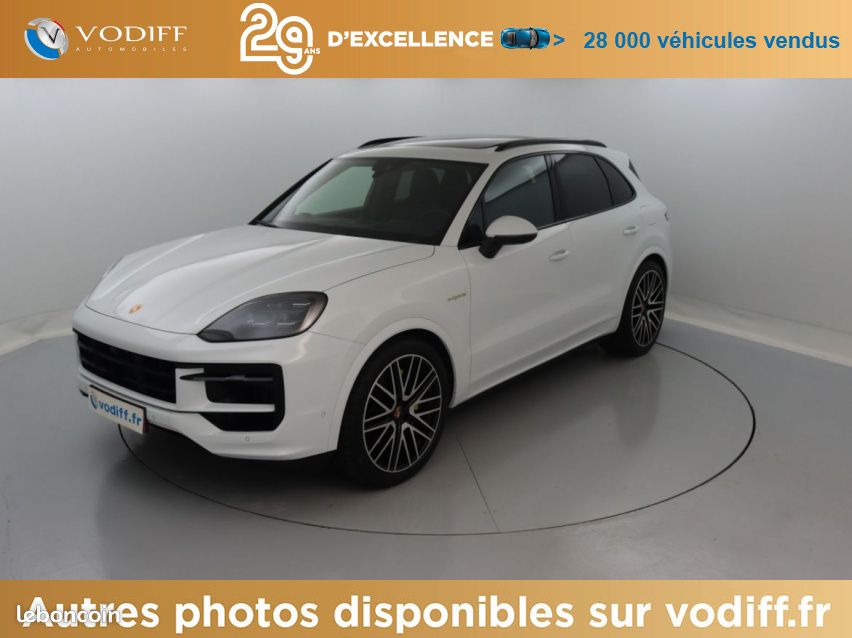 Porsche Cayenne E-HYBRID 470 CV (image 23)