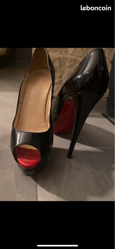 Chaussures louboutin (image 2)