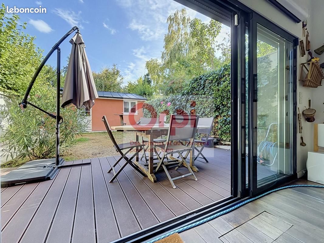 Maison 6 pièces 124 m² · à Issy-les-Moulineaux · 124 m² · 995 000 €