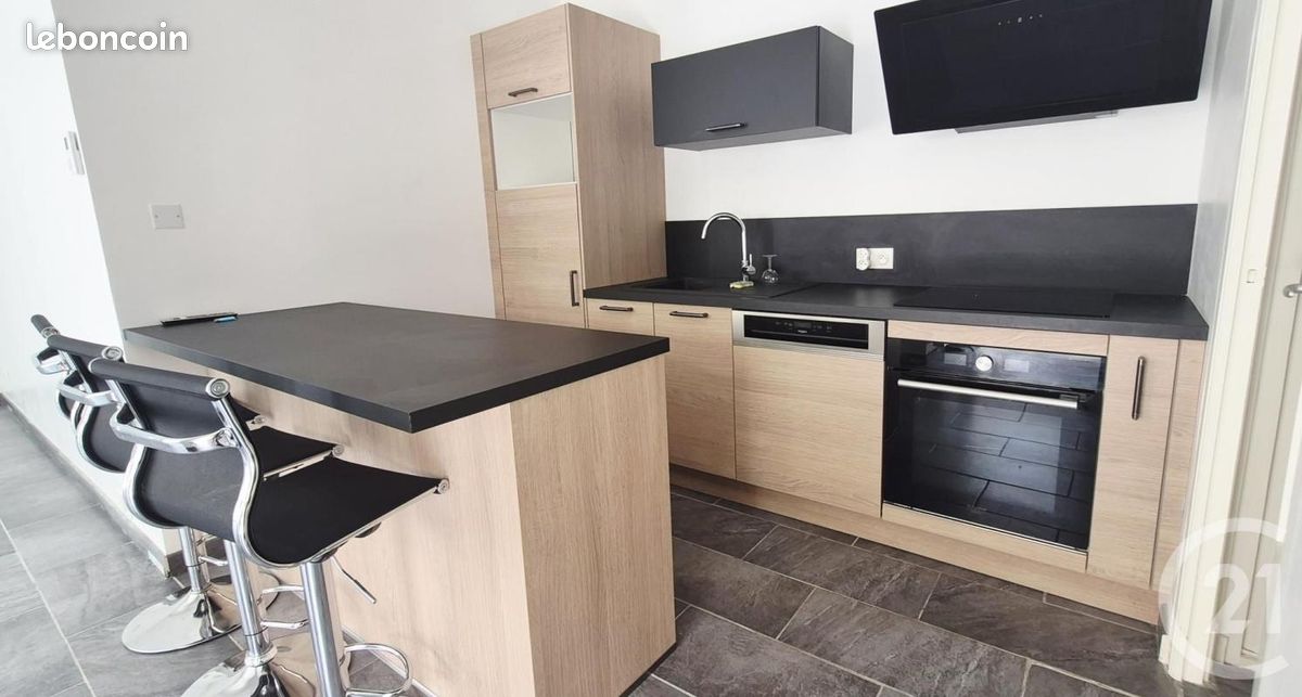 Appartement 1 pièce 35 m² · à Montluçon · 35 m² · 420 €