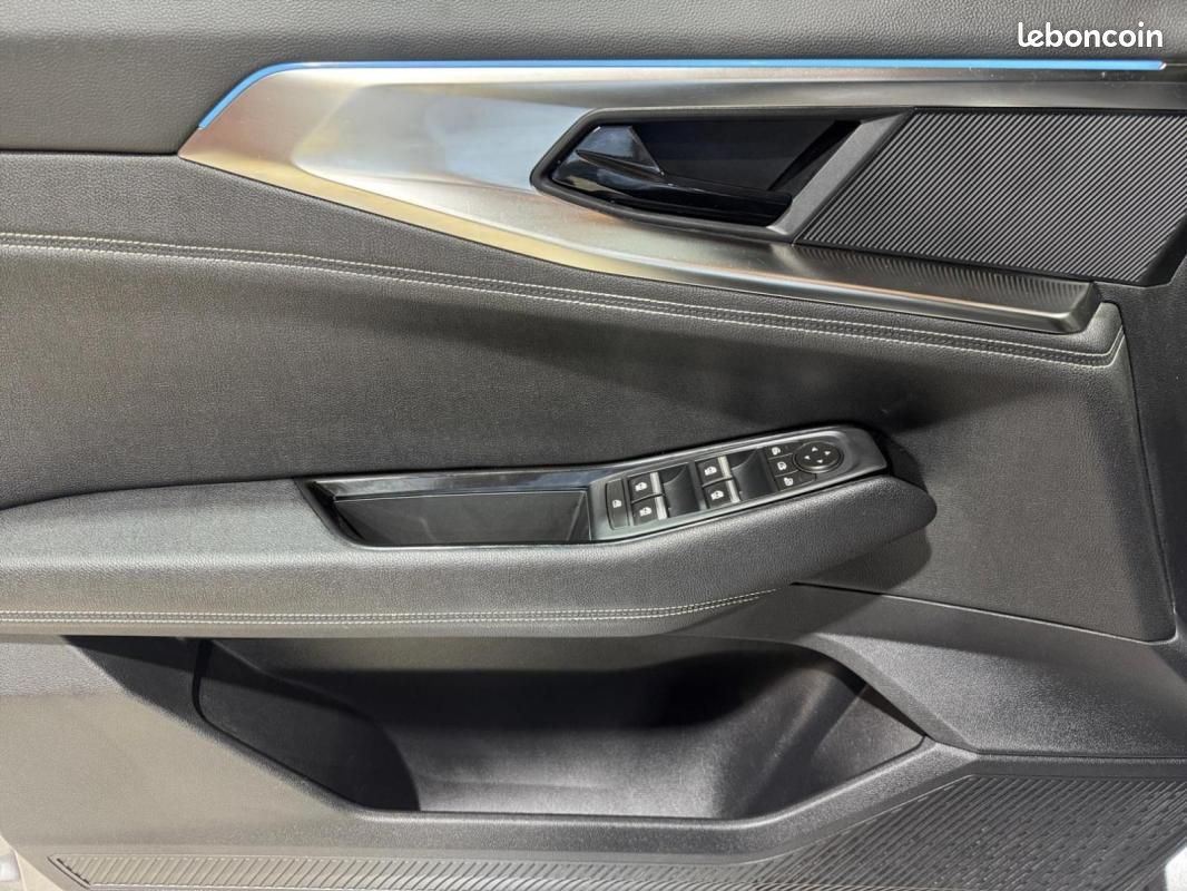 Renault Austral E-Tech hybrid 200 Techno (image 11)