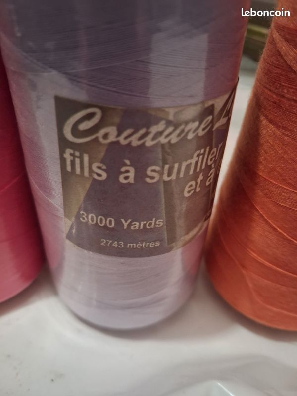 Lot De 2 Bobines De Fil à Coudre En Polyester Cyan, 2744 M