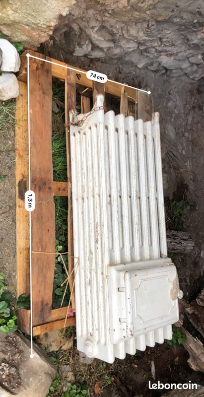 Radiateur en fonte vintage avec chauffe-plat intégré (image 2)