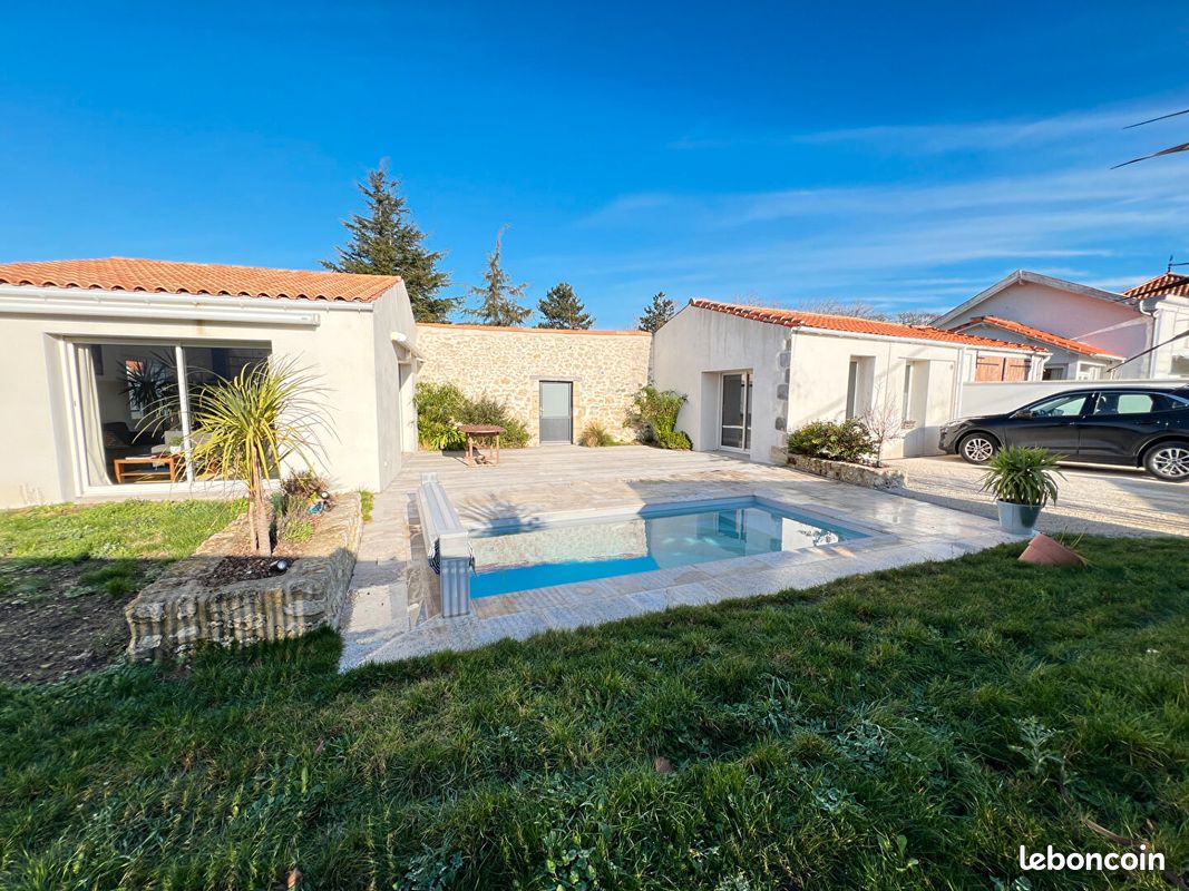 Maison 4 pièces 101 m² · à Arvert · 101 m² · 1 264 €/mois