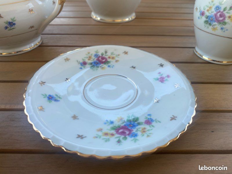 Service à café en porcelaine (image 5)