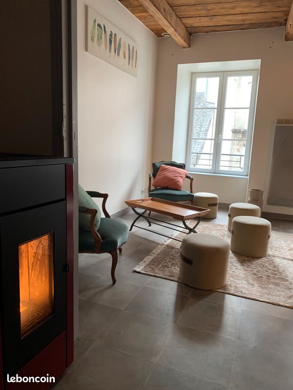 Appartement 4 pièces 80 m² · à Condat · 80 m² · 580 €/mois