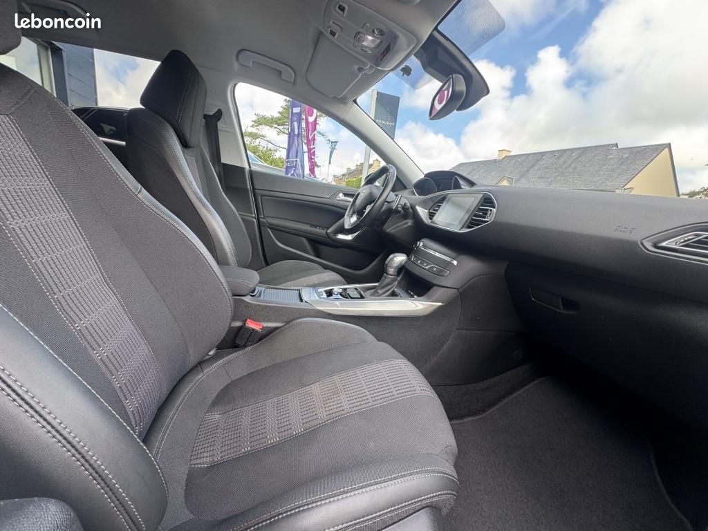 Peugeot 308 1.5 BLUEHDI 130 EAT8 ALLURE BUSINESS (image 10)