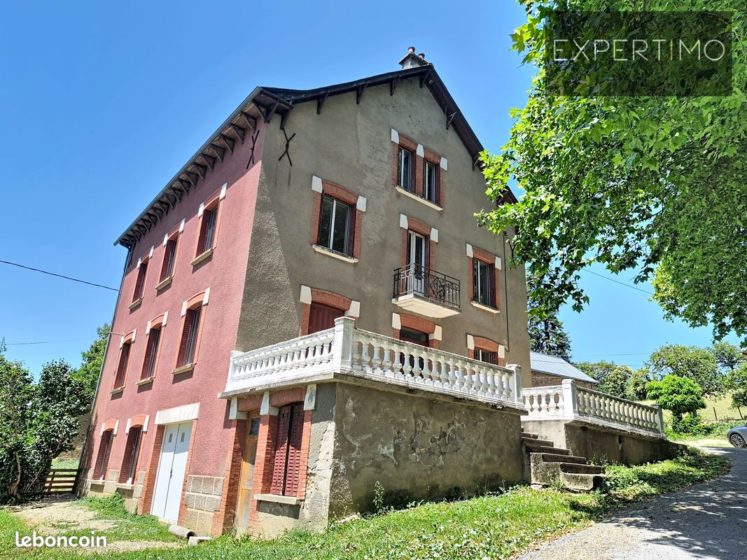 Maison 10 pièces 190 m² · à Cassagnes-Bégonhès · 190 m² · 535 000 €