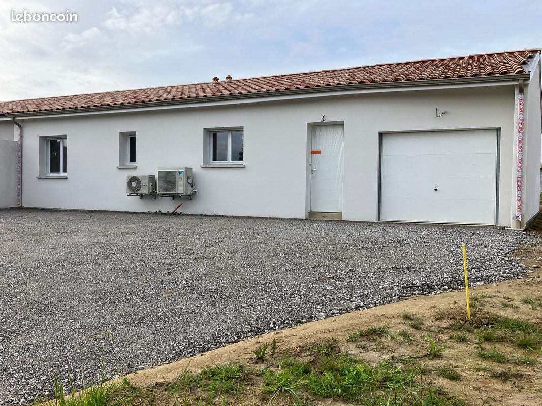 T5 à louer - Saint-Sever 40500 (image principale 2)