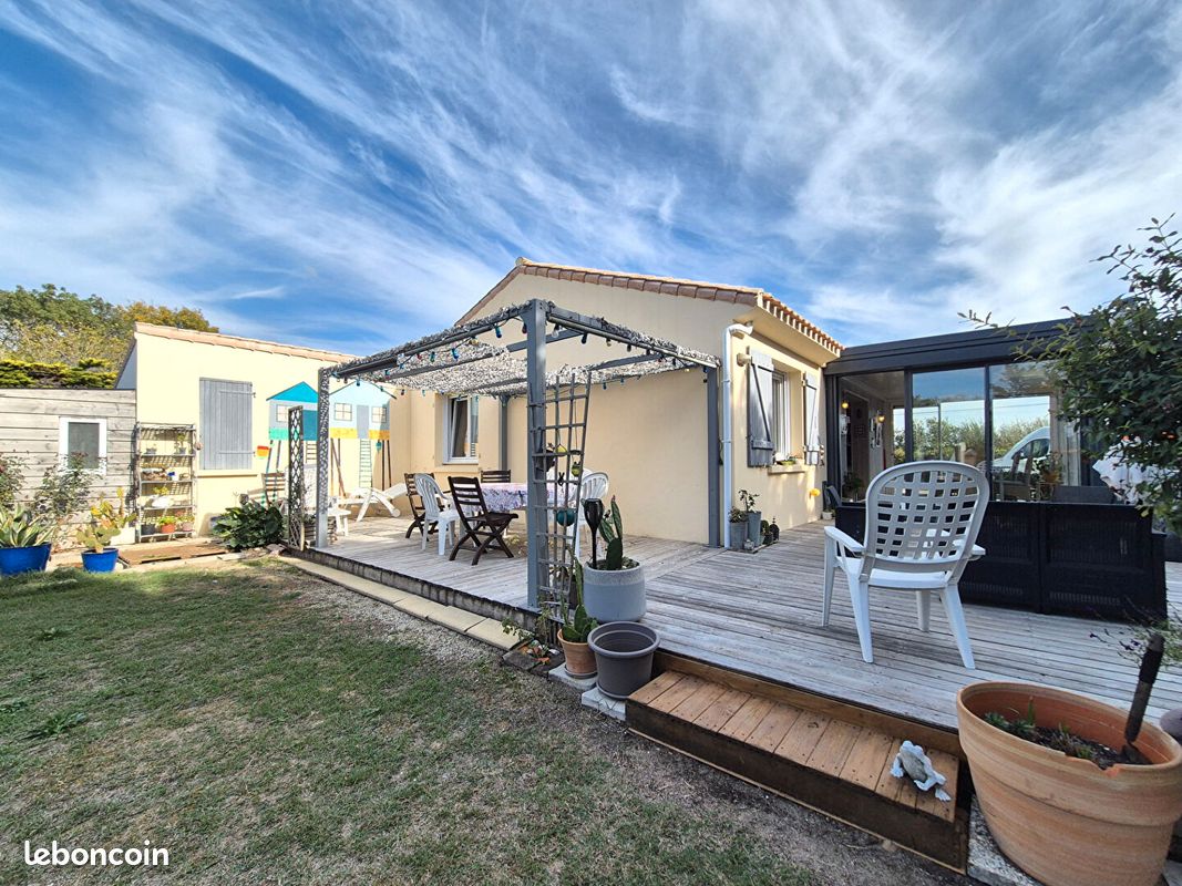 Maison 3 pièces 71 m² · au Perrier · 71 m² · 258 000 €