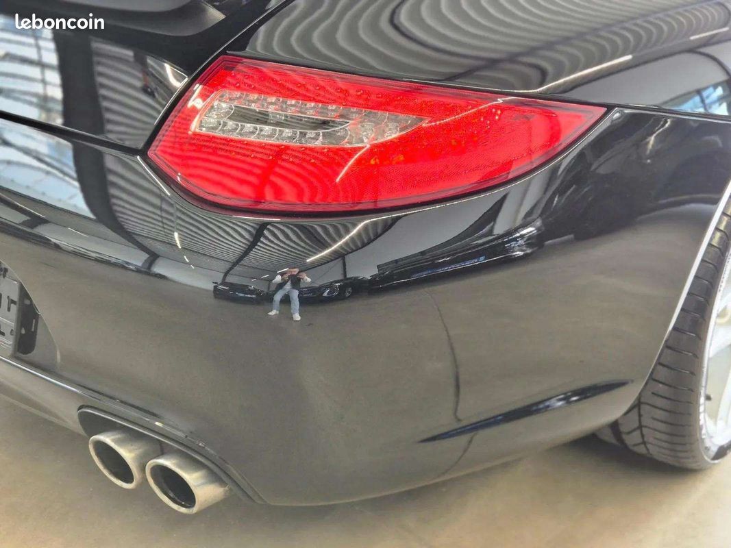 Porsche 911 Type 997.2 Carrera S Coupé * Boîte Manuelle * 385 ch * Toit Ouvrant * PASM * Faible KM (image 24)
