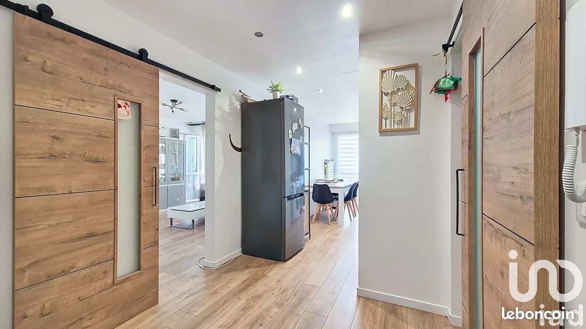 Appartement 3 pièces 73 m² · à Évry-Courcouronnes · 73 m² · 163 500 €