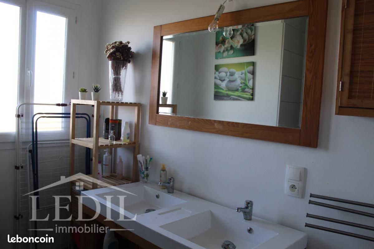 Maison 5 pièces 205 m² - Oloron-Sainte-Marie 64400 (image principale 5)