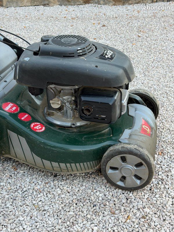 Tondeuse moteur Honda 140cc largeur 42cm (image 3)