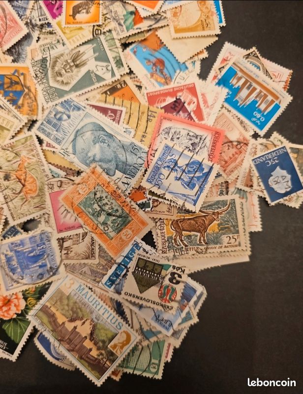 Lot 450t monde tous differents (lot1) (image 4)