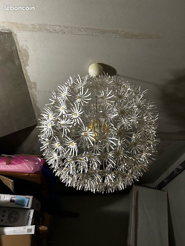 Lustre (image 2)