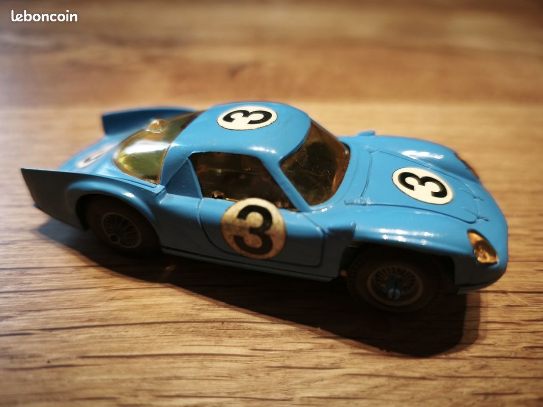 Voiture de circuit électrique Jouef Alpine 3000 (image 2)