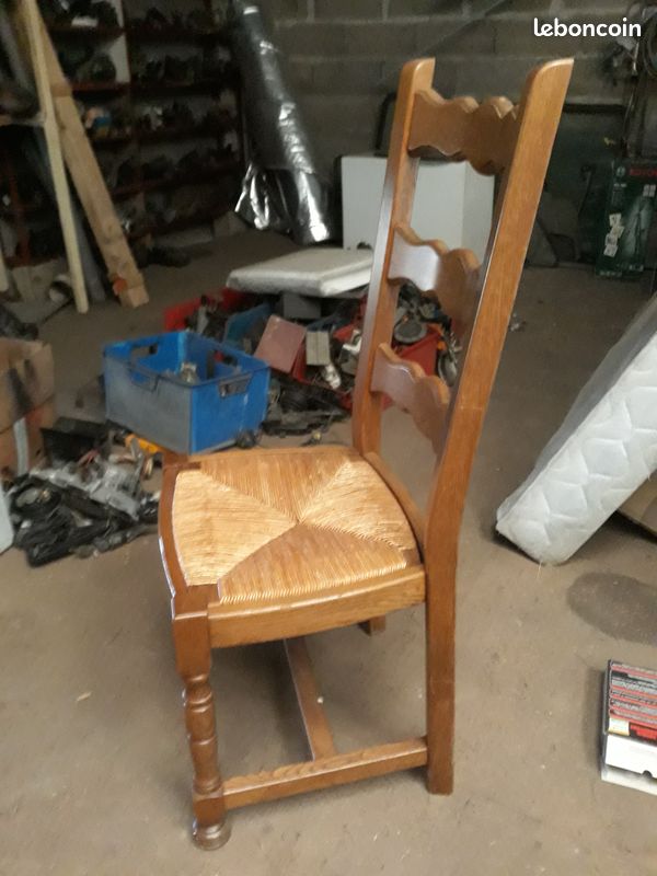 Chaise en bois (image 3)