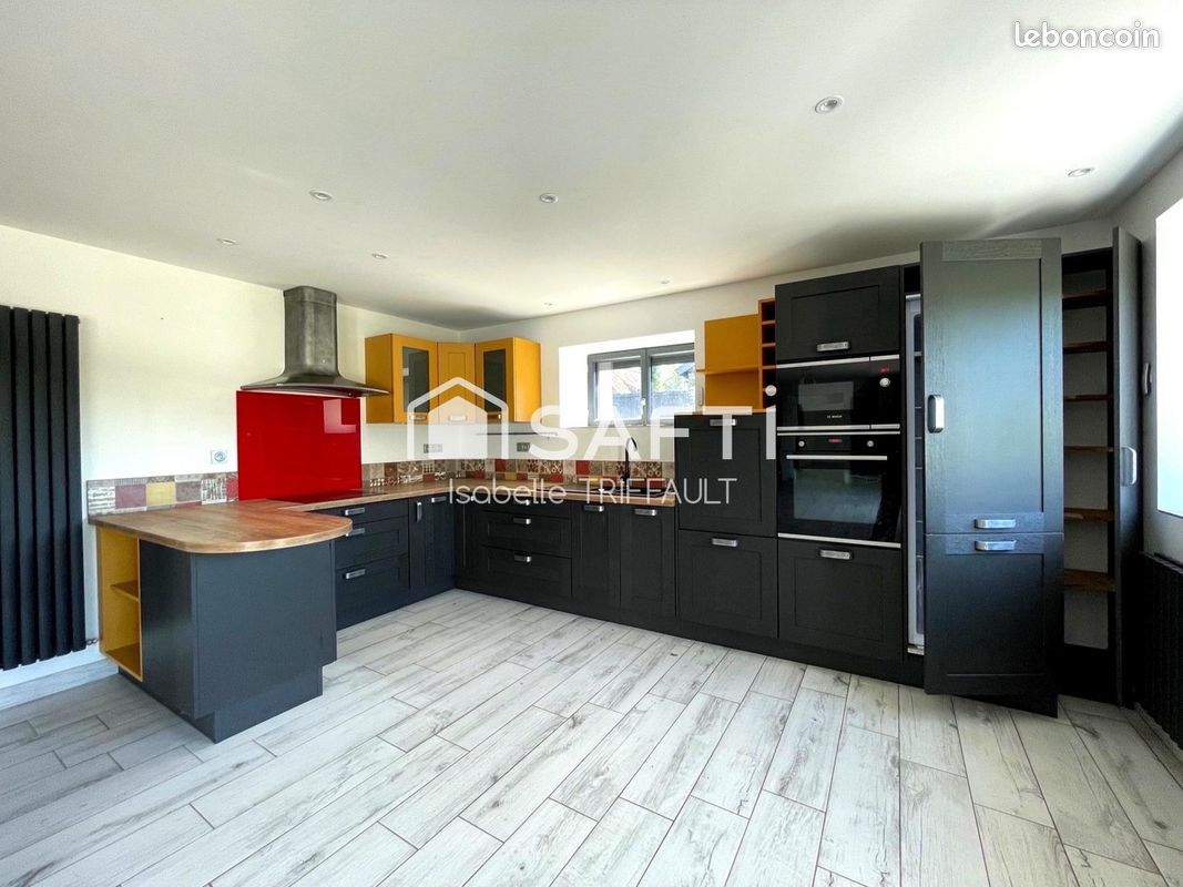 Maison 6 pièces 197 m² · à Hennebont · 197 m² · 499 500 €