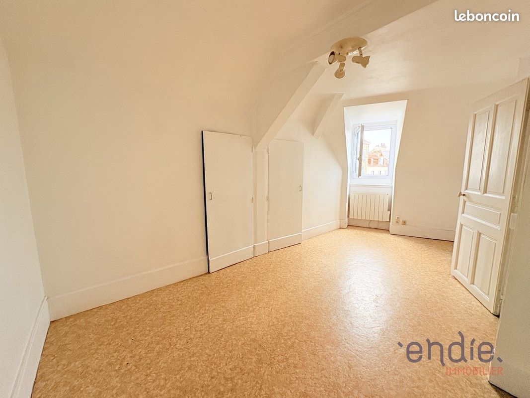 Appartement 1 pièce 30 m² · à Dijon · 30 m² · 65 000 €