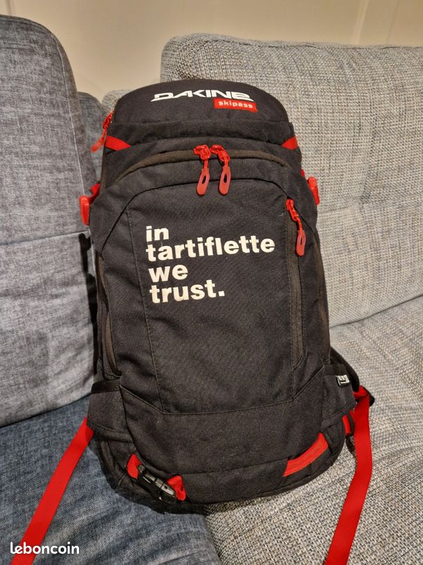 Sac à dos dakine heli pro 20 itwt in tartiflette we trust skipass