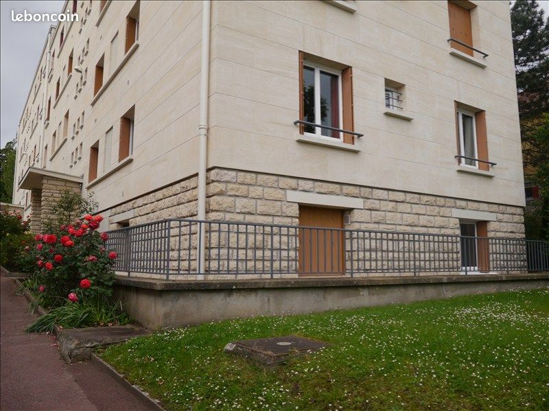 Appartement 1 pièce 11 m² · à Marly-le-Roi · 11 m² · 495 €/mois