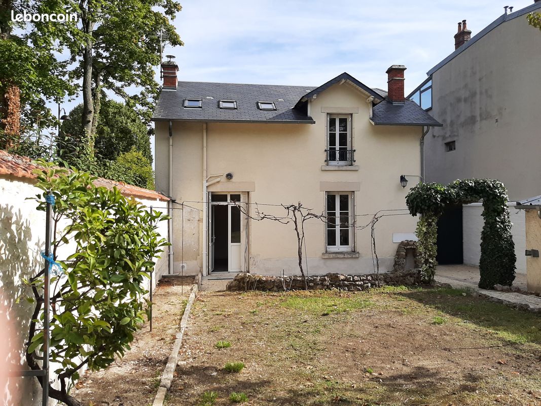 Maison a louer bourges - 5 pièce(s) - 103 m2 - Surfyn