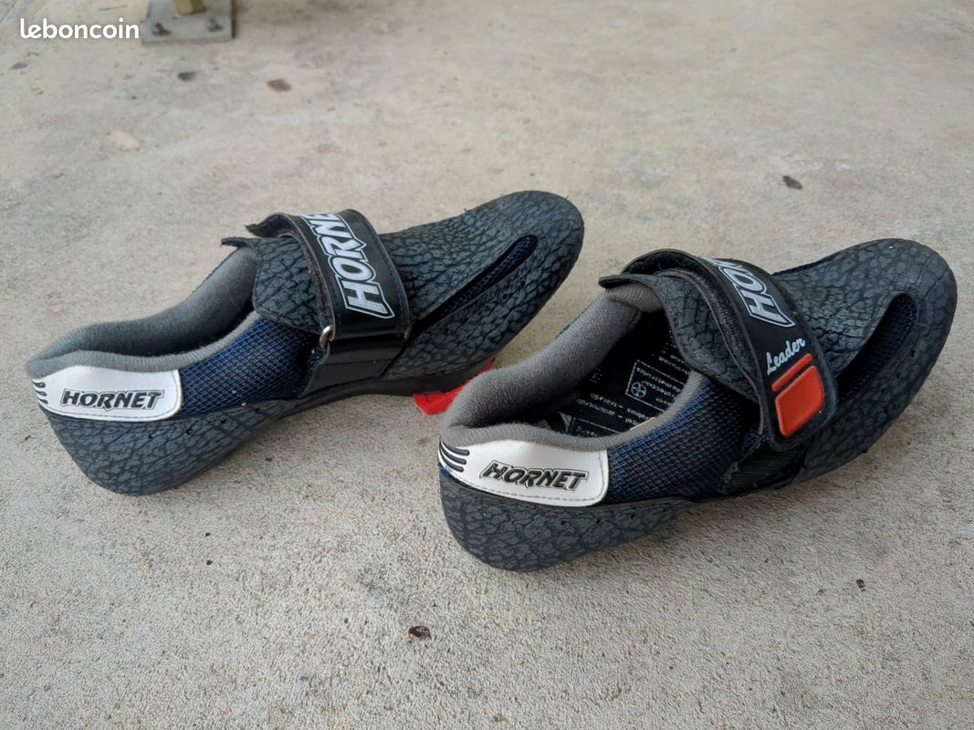 Chaussures OMP FIA - Taille 41 - Etat neuf - pièces et voitures de Chaussures OMP FIA - Taille 41 - Etat neuf - pièces et voitures de