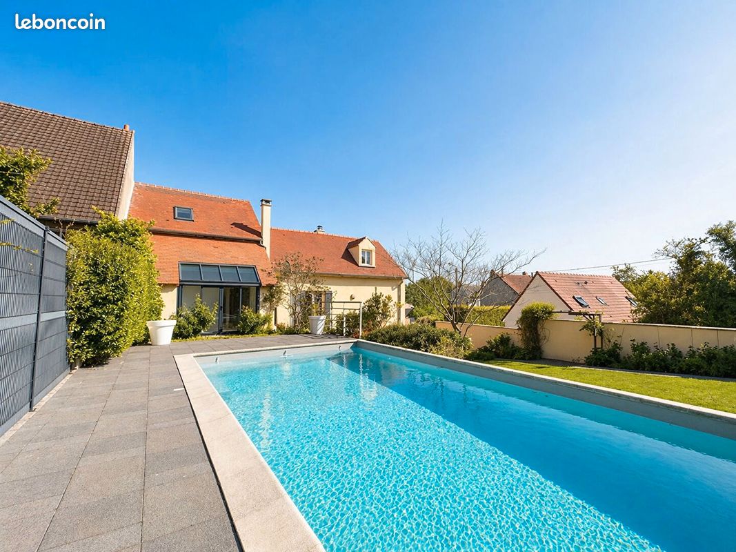 Maison 7 pièces 200 m² · à Chauconin-Neufmontiers · 200 m² · 520 000 €