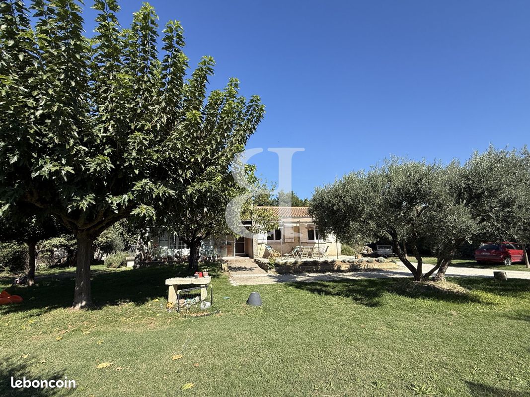 Maison 5 pièces 85 m² · à Grillon · 85 m² · 275 000 €