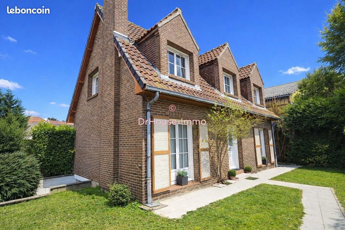 Maison 6 pièces 130 m² · à Ronchin · 130 m² · 450 000 €