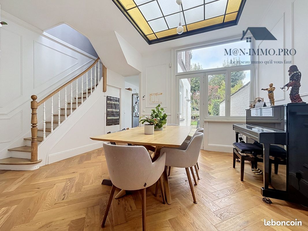 Maison 6 pièces 180 m² · à La Madeleine · 180 m² · 722 900 €