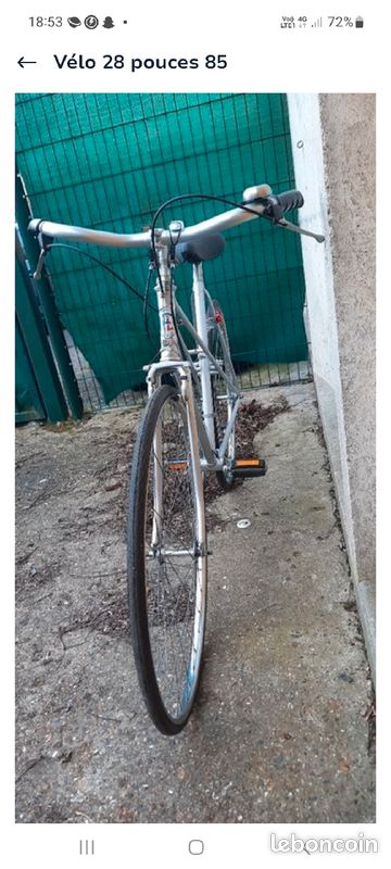 Vélo 28 pouces 75 (image 3)