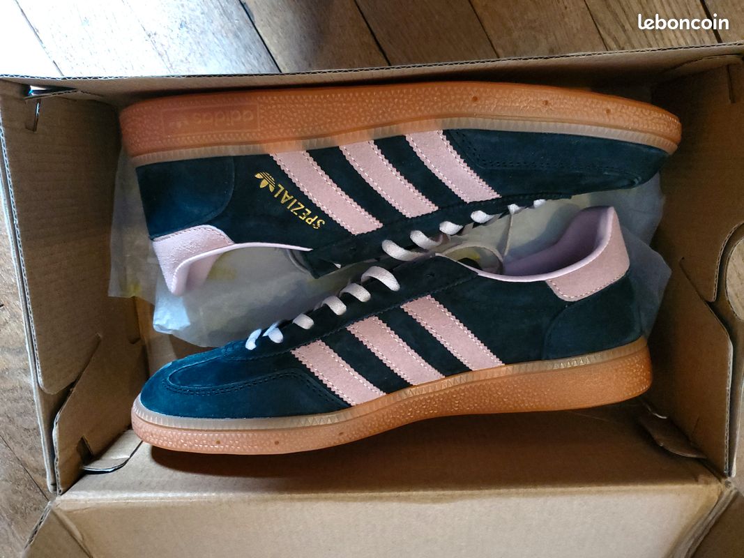 Adidas Originals Basket Adidas Noir Et Rose Basket Spezial Adidas